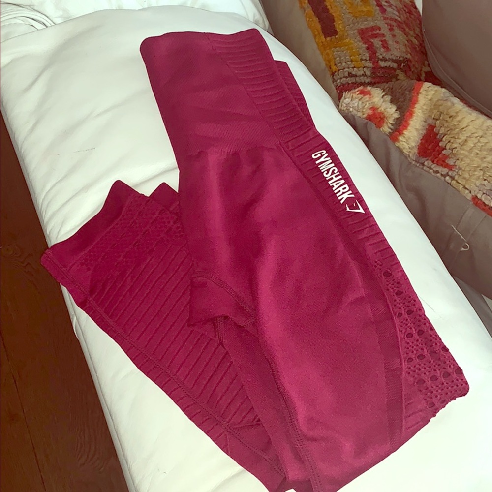 GymShark Energy Seamless Crop Beet
